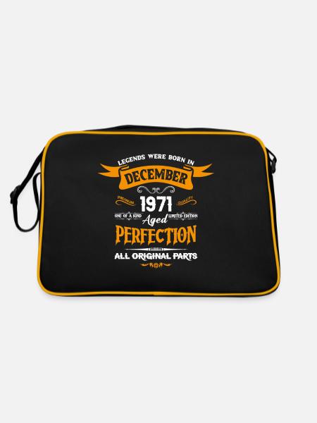 Legends Were Born In December 1971 - Retro Tasche - Schwarz/Gold - Hinten