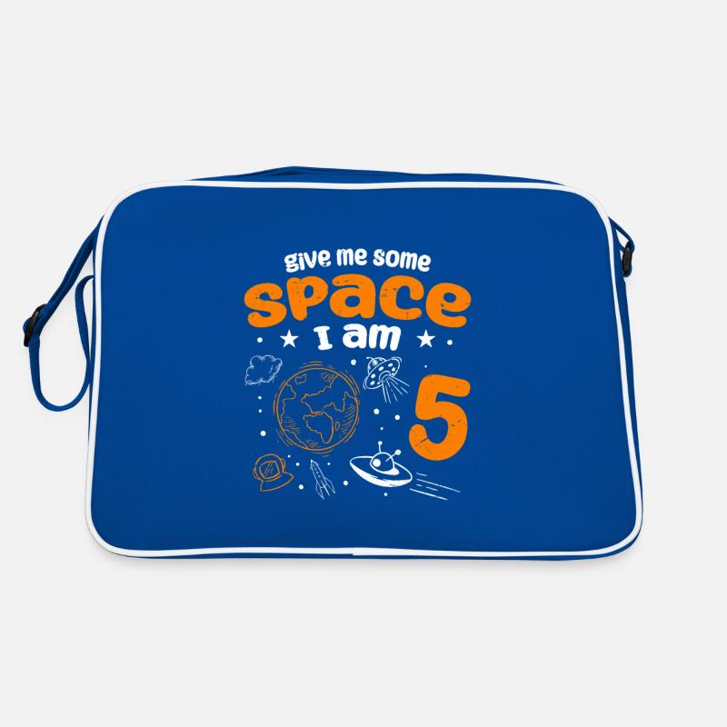 Give me some space, I'm 5 astronauts Retro Bag