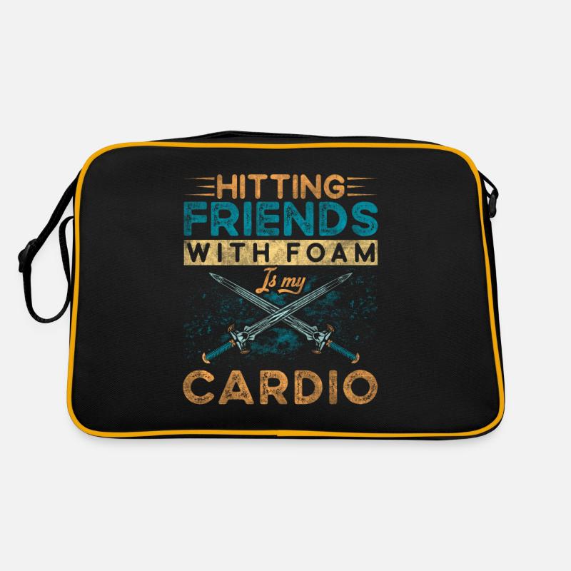 Frapper des amis avec de la mousse est mon Cardio RPG Sac Retro