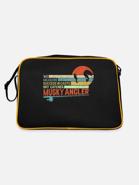 We Measure Sucess In Casts Not Catches - Musky - Retro Bag - black/gold - Back