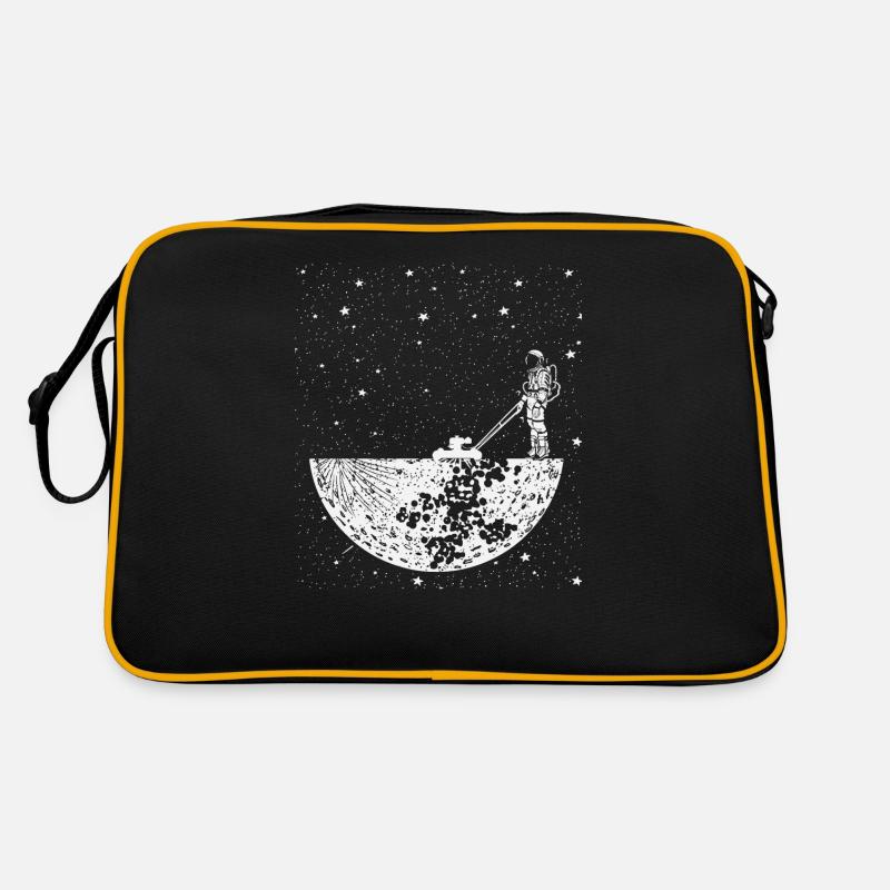 Mowing the lawn Astronaut Retro Bag