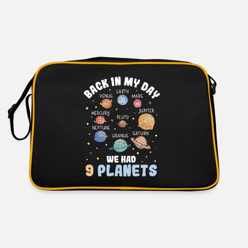 À mon époque, nous avions 9 planètes du système solaire de Pluton Sac Retro
