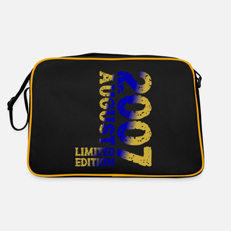 2007 August Limited Edition 16th Birthday Outfit Retro Bag