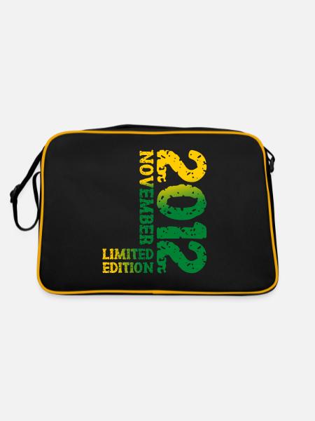 2012 Novembre Édition Limitée 11e Anniversaire Décoration - Sac Retro - noir/or - Dos