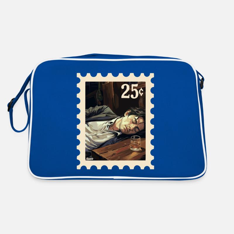 Homme dormant à côté d’un verre sur une table Sac Retro