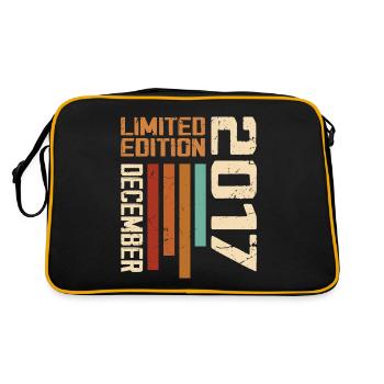 December 2017 - 2017 December - Retro Bag - black/gold - Back