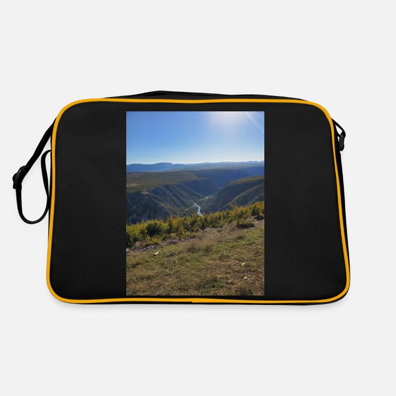Berge - Retro Tasche - Schwarz/Gold