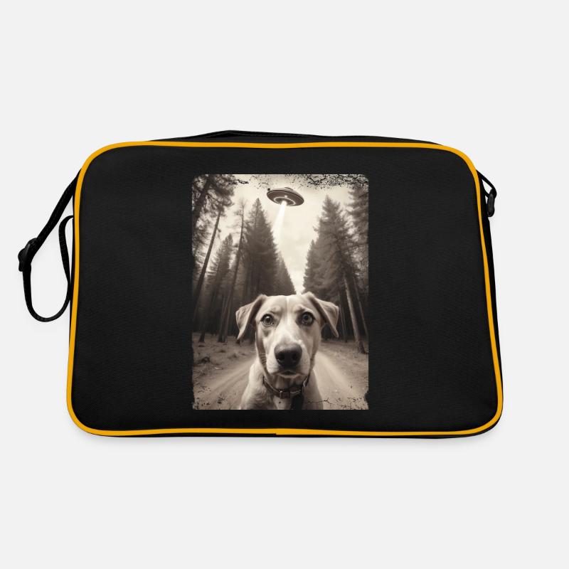Selfie de chiens avec la conception d’un vaisseau spatial extraterrestre Sac Retro