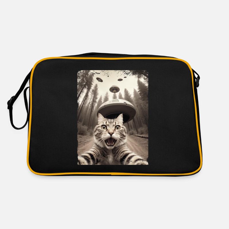 Funny Cat Selfie Alien Spaceship Retro Bag