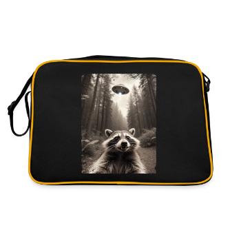 Funny Raccoon Selfie Alien Spaceship - Retro Bag - black/gold - Back