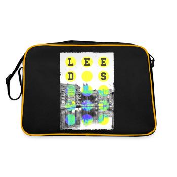 Leeds England UK City Skyline Home Love - Retro Bag - black/gold - Back