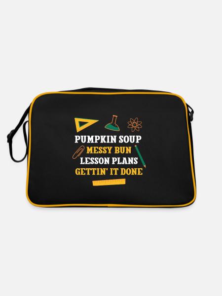 Pumpkin Soup Messy Bun Lesson Plans Funny Teacher - Retro Bag - black/gold - Back