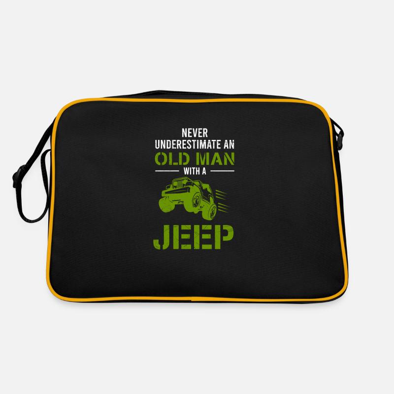 Opa Never Underestimate An Old man With A Jeep - Retro Tasche - Schwarz/Gold