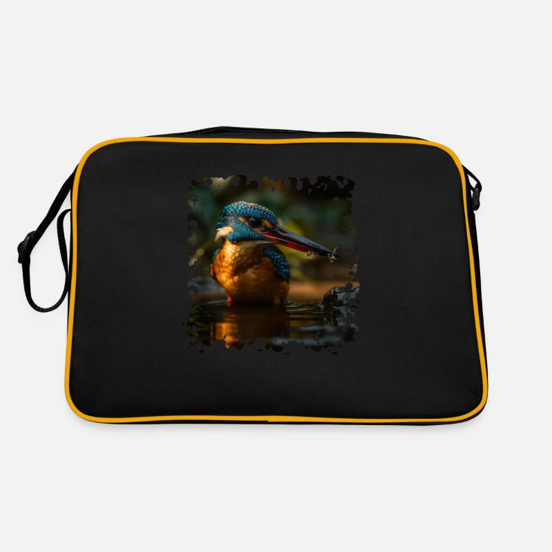 Le martin-pêcheur, aussi connu comme le joyau de la rivière Sac Retro
