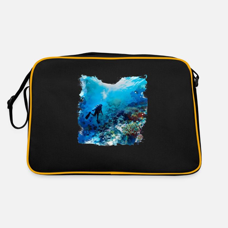 Immerse yourself in a foreign world Retro Bag