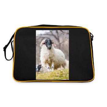 Sheep (in german Schaf) Ovis in Ireland - Retro Bag - black/gold - Back