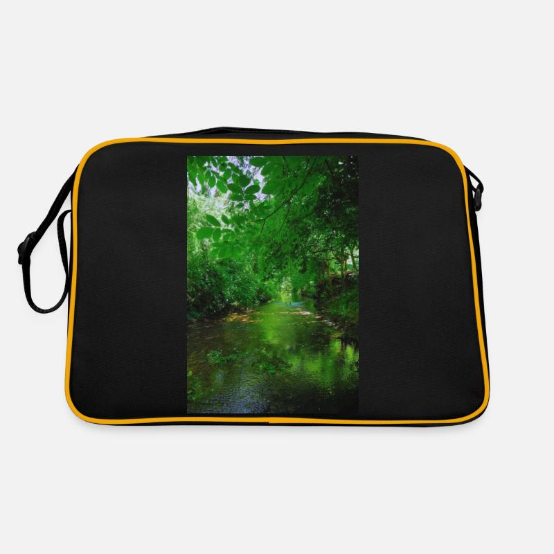 Green Forest Sac Retro