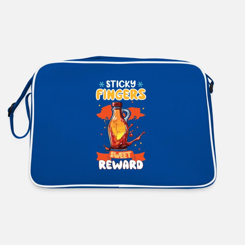 Maple syrup Canada tradition and cones Retro Bag
