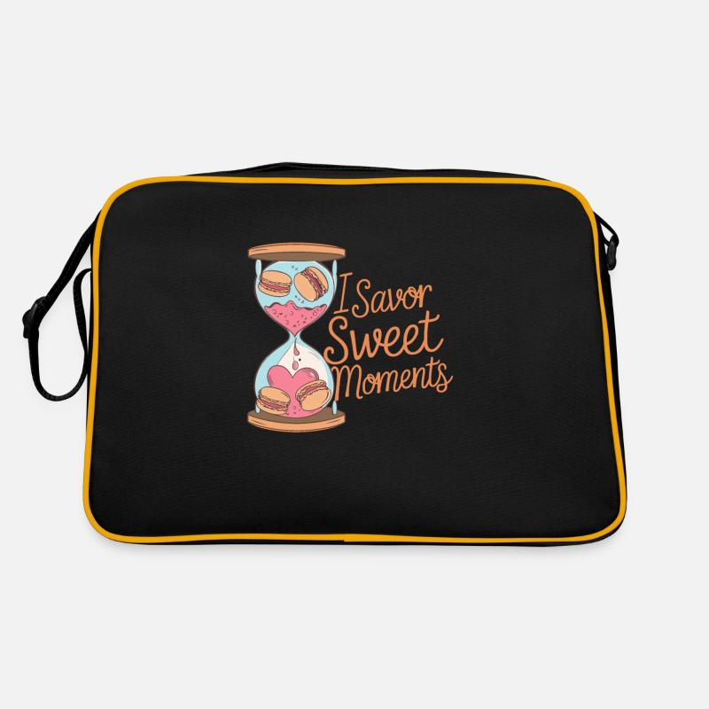 Macaron lovers French macarons Retro Bag