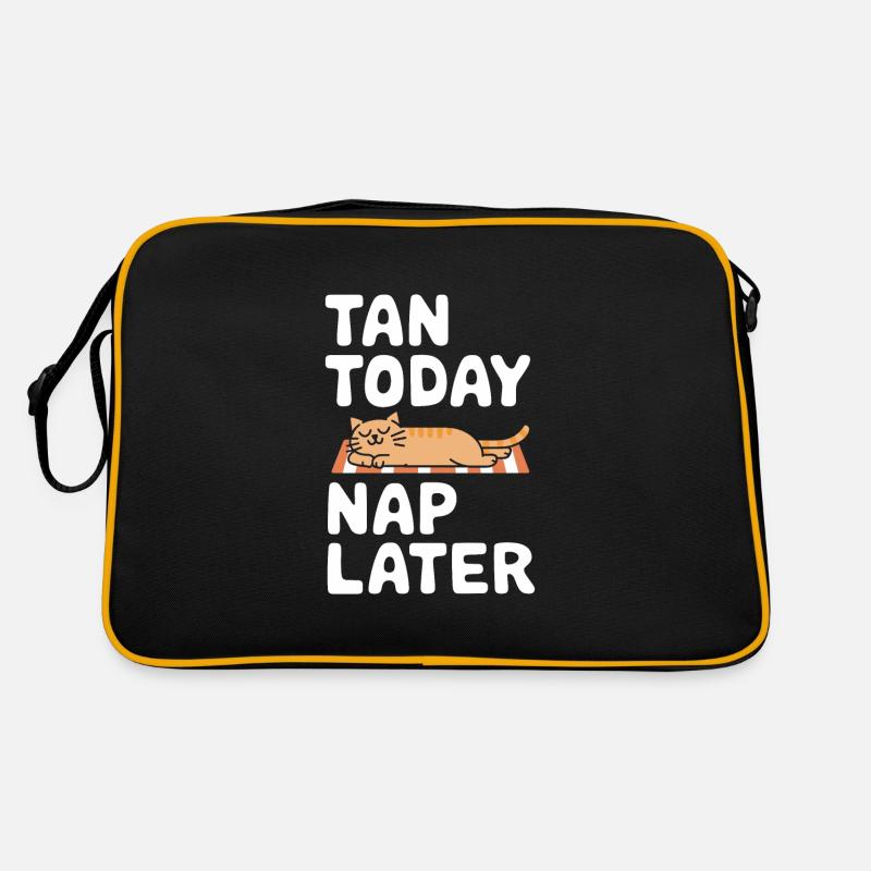 Sunny days with the relaxed cat under the Retro Bag