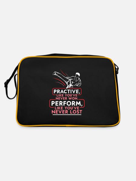 Practive like you've never won Karate - Retro Tasche - Schwarz/Gold - Hinten