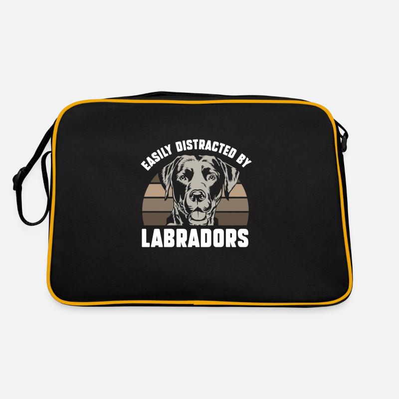 Easily distracted by Labradors Retro Tasche