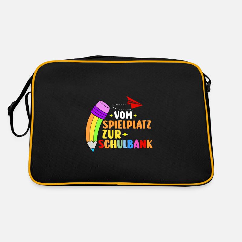 Kita sortants entrant à l'école écolier commençant l'école Sac Retro