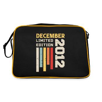 Décembre 2012 - Cadeau anniversaire Décembre 2012 - Sac Retro - noir/or - Dos