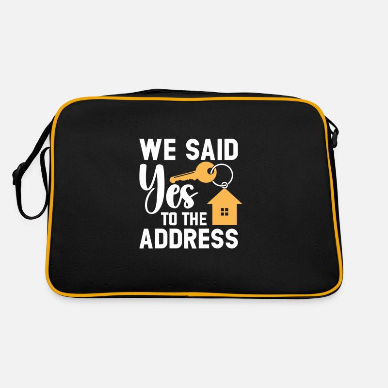Nous avons dit à l’adresse Sac Retro