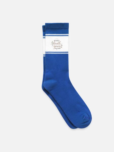 Jeder Atem gehört dir - Farbige Tennissocken - Weiß/Blau
