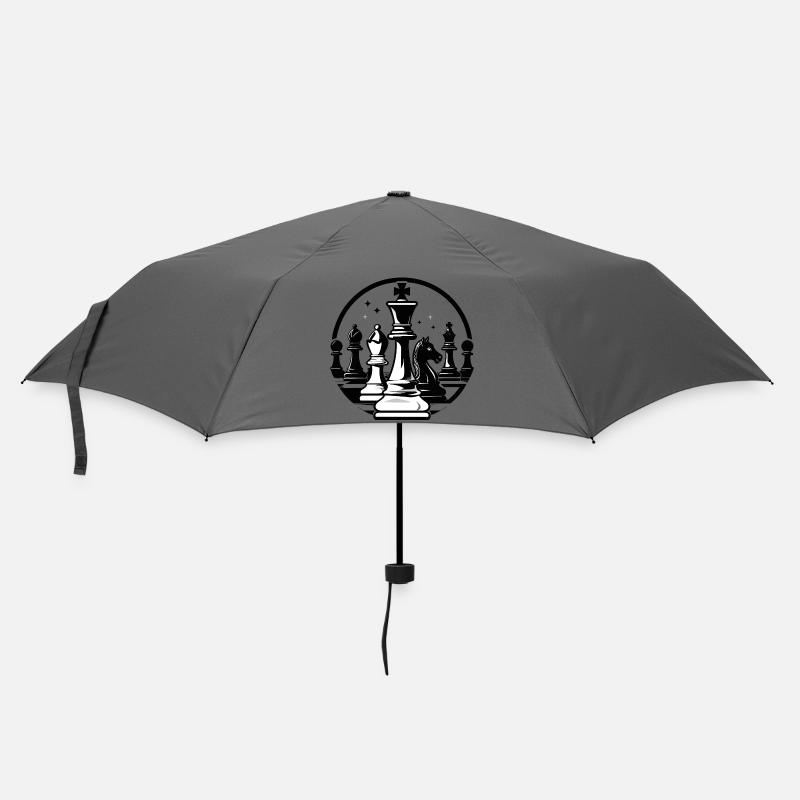Duel d’échecs dans un motif d’échecs en noir et blanc - Parapluie standard - bruyère