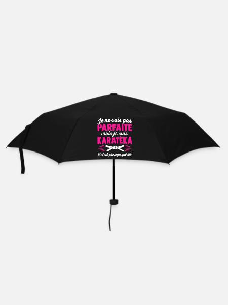 Ich bin ein Karateka - Regenschirm (klein) - Schwarz