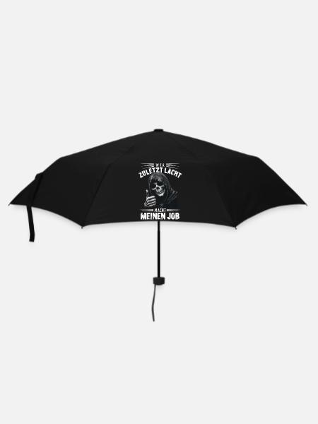 Wer zuletzt lacht Sensemann Tod Lustiger Spruch - Regenschirm (klein) - Schwarz