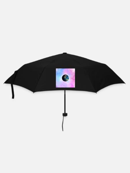 Erdkugel vor Pastellgalaxie - Regenschirm (klein) - Schwarz