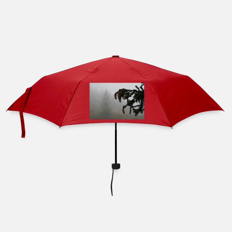 Magie du cône de la forêt nuageuse / Feldberg - Parapluie standard - rouge