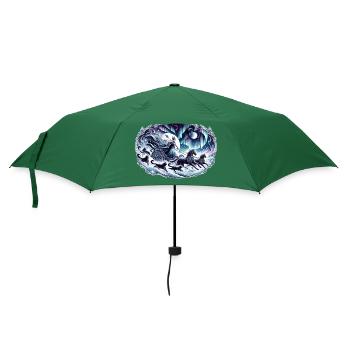 Mondgöttin im nächtlichen Zauberzug - Regenschirm (klein) - Flaschengrün - Vorne