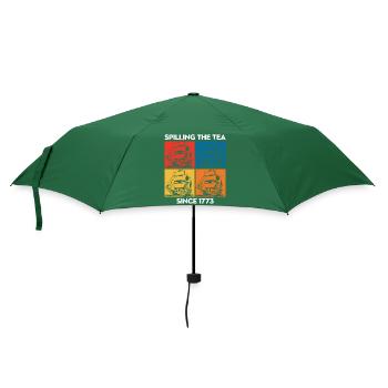 Tee verschütten seit 1773 – Humorvolle Geschichte - Regenschirm (klein) - Flaschengrün - Vorne