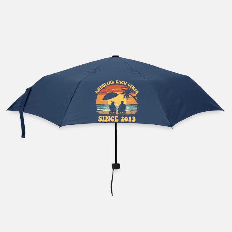 Wir nerven uns gegenseitig seit 2013 - Regenschirm (klein) - Navy