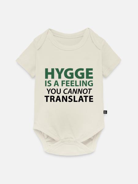 Hygge is a Feeling Glücksgefühl zufrieden positiv - Baby Premium Kurzarmbody - Naturweiß