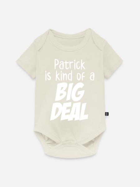 Patrick ist eine große Sache - Baby Premium Kurzarmbody - Naturweiß