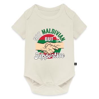 Pas maldivien mais un voyageur de campagne solidaire - Body à manches courtes Premium Bébé - blanc cassé - Devant