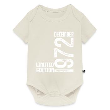 Cadeau Anniversaire Décembre 1972. Decembre 1972. - Body à manches courtes Premium Bébé - blanc cassé - Devant