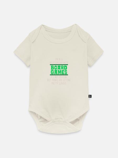 Funny Pretty Serious Relationship with Board Games - Baby Premium Kurzarmbody - Naturweiß