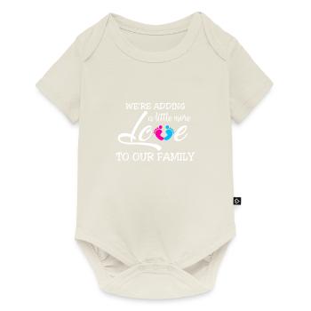Nous ajoutons un peu plus d'amour à notre famille - Body à manches courtes Premium Bébé - blanc cassé - Devant