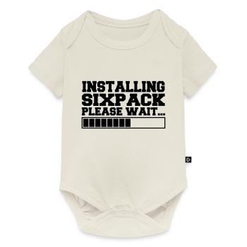 INSTALLING SIXPACK 2 - Body à manches courtes Premium Bébé - blanc cassé - Devant
