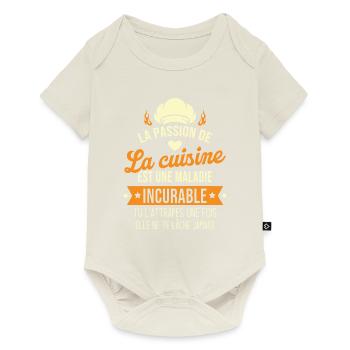 la passion de la cuisine est une maladie incurable - Body à manches courtes Premium Bébé - blanc cassé - Devant