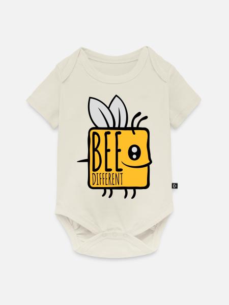 bee different Spruch Zitat - Baby Premium Kurzarmbody - Naturweiß