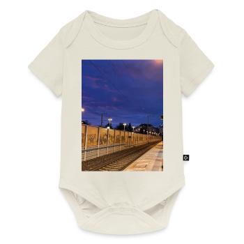 Bahnhof - Baby Premium Kurzarmbody - Naturweiß - Vorne