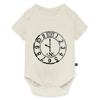 50 Jahre Uhr, Geburtstag der Uhr - Baby Premium Kurzarmbody - Naturweiß - Vorne