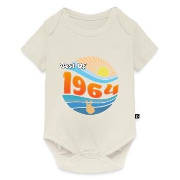 Timeless 1964 – Célébration de 61 années merveilleuses - Body à manches courtes Premium Bébé - blanc cassé - Devant